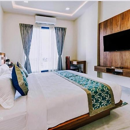 Hotel De Hocks Deluxe - New Delhi Railway Station المظهر الخارجي الصورة