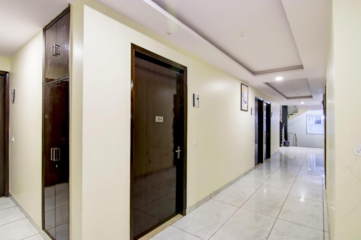 Hotel De Hocks Deluxe - New Delhi Railway Station المظهر الخارجي الصورة